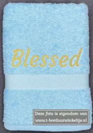 Handdoek Licht Blauw geborduurd met naam
