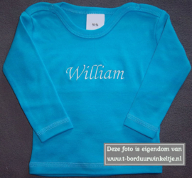 Longsleeve 50/56 Turquoise geborduurd met naam