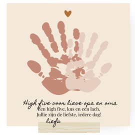 BORDJE HANDAFDRUK OPA EN OMA| High five voor lieve opa en oma!