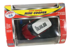 The Italian Job Movie Promo RARE Mini Cooper 1:24 RC Control Car ( NIKKO)