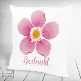 Bestel hier je kussen met bloem - verschillende designs