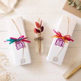 Sojakaarsen met droogbloemen in cadeaudoosje – Lieve juf
