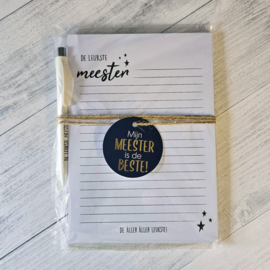 Kadoset “De leukste meester” – A5 notitieblok met pen & bedankkaartje