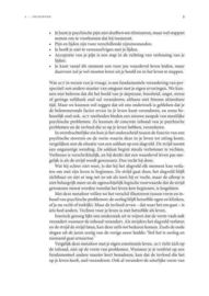 Uit je hoofd, in het leven een werkboek voor een waardevol leven met mindfulness en acceptatie en commitment therapie , Steven Hayes