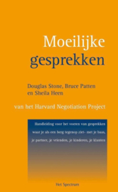 Moeilijke gesprekken handleiding voor het voeren van gesprekken waar je als een berg tegenop ziet ,  D. Stone