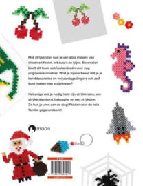 Het grote strijkkralenboek Strijkkralen boek met meer dan tweehonderd patronen, tips en ideeën. Hama. , Maria Gossé