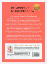 De moderne medicijnvrouw 7 wijsheden naar zelfheling ,  Astrid Vester