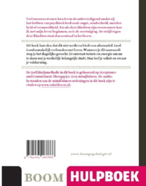 Voluit leven Mindfulness Of De Kunst Van Het Aanvaarden, Nu Als Praktisch Hulpboek , Ernst Bohlmeijer Serie: Boom Hulpboek