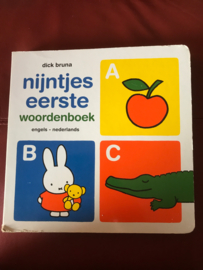 Nijntjes eerste woordenboek Engels-Nederlands