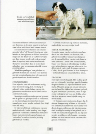 Het grote trim-, knip- en verzorgingsboek voor honden de ideale handleiding voor het trimmen van honden, geschreven en geredigeerd door internationale trimmers , Eileen Geeson