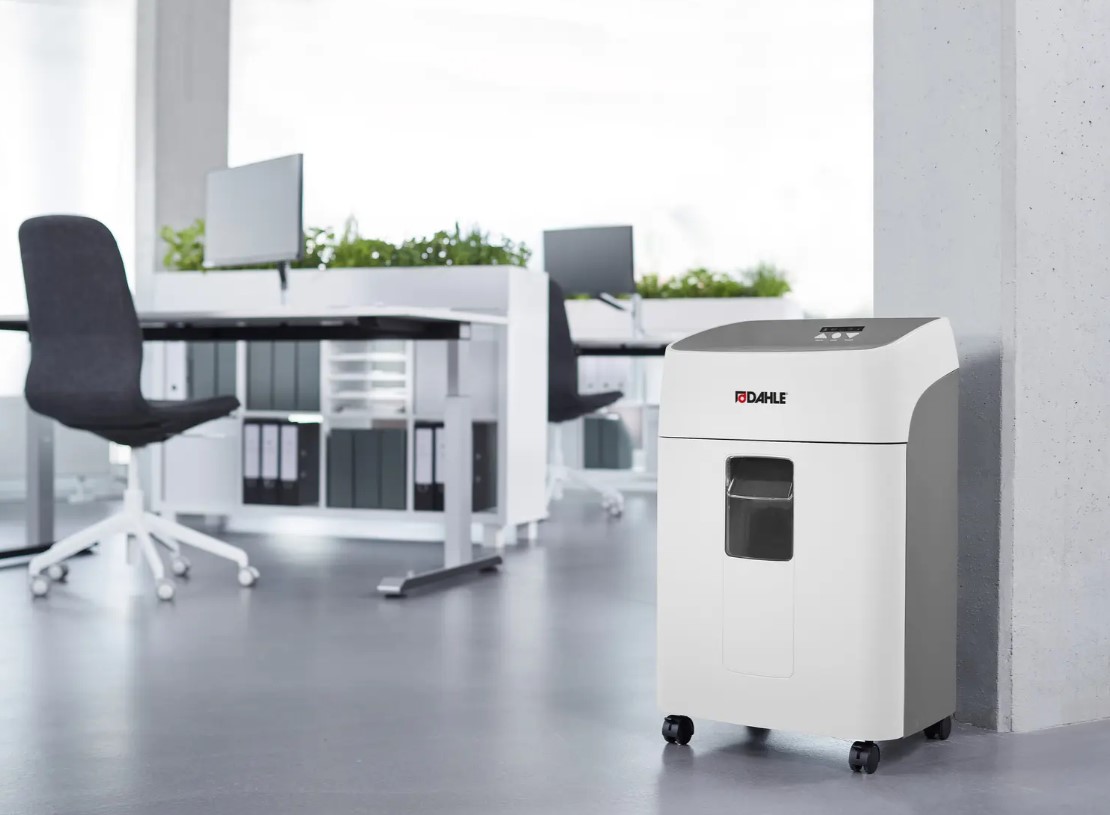 Papiervernietiger DAHLE DeskSIDE 404P CC 4x35mm P-4/P4