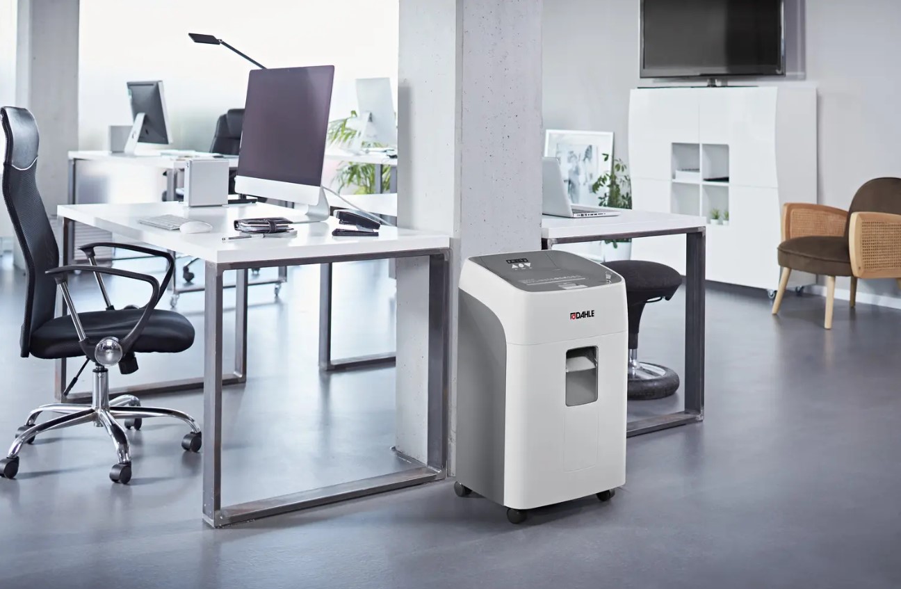 Papiervernietiger DAHLE ShredMATIC® 300- 14/300 vel CC 4x15mm CC P-4/P4