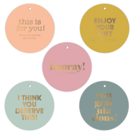 Reinventing spaces - ronde cadeaulabels
