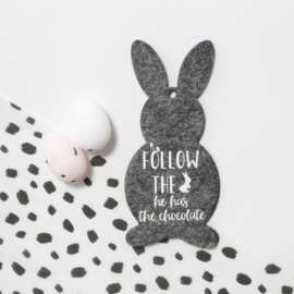 Follow the bunny ... | vilten haasje