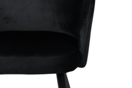 Wing chair black