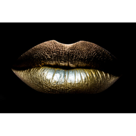 Close up female golden lips vanaf €279,00