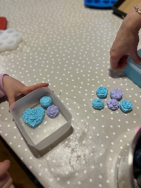 Ouder-kind "Creatief met badproducten" Zaterdag 20 juni // 6 - 10 jaar