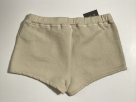 Babe & Tess korte broek voor meisje van 6 jaar met maat 116