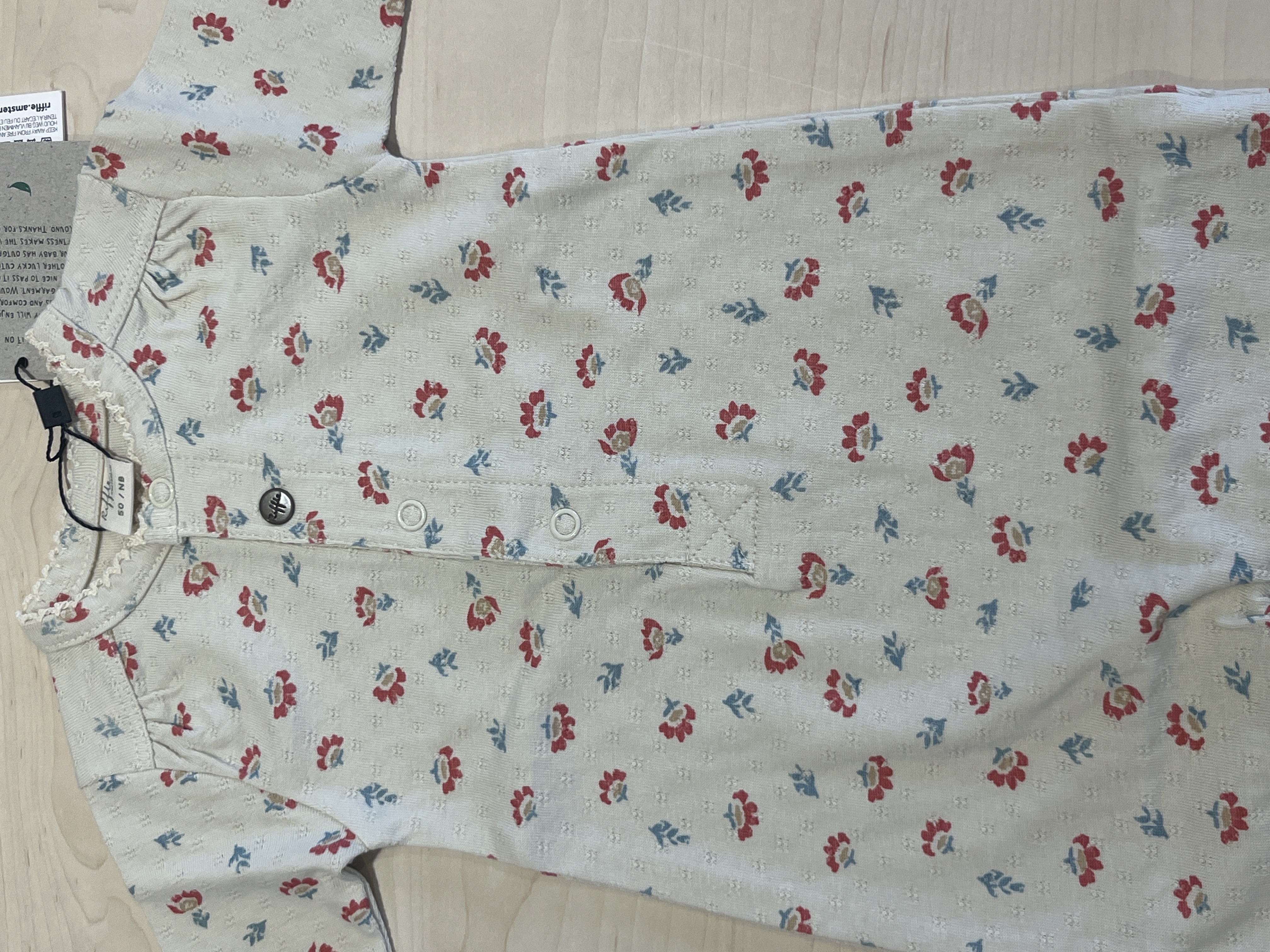 Riffle boxpakje voor meisje  van  1 maand met maat 56