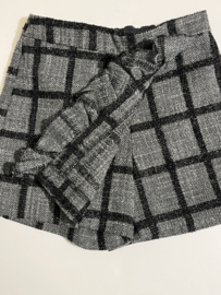 Mayoral korte broek voor meisje van 5 jaar met maat 110