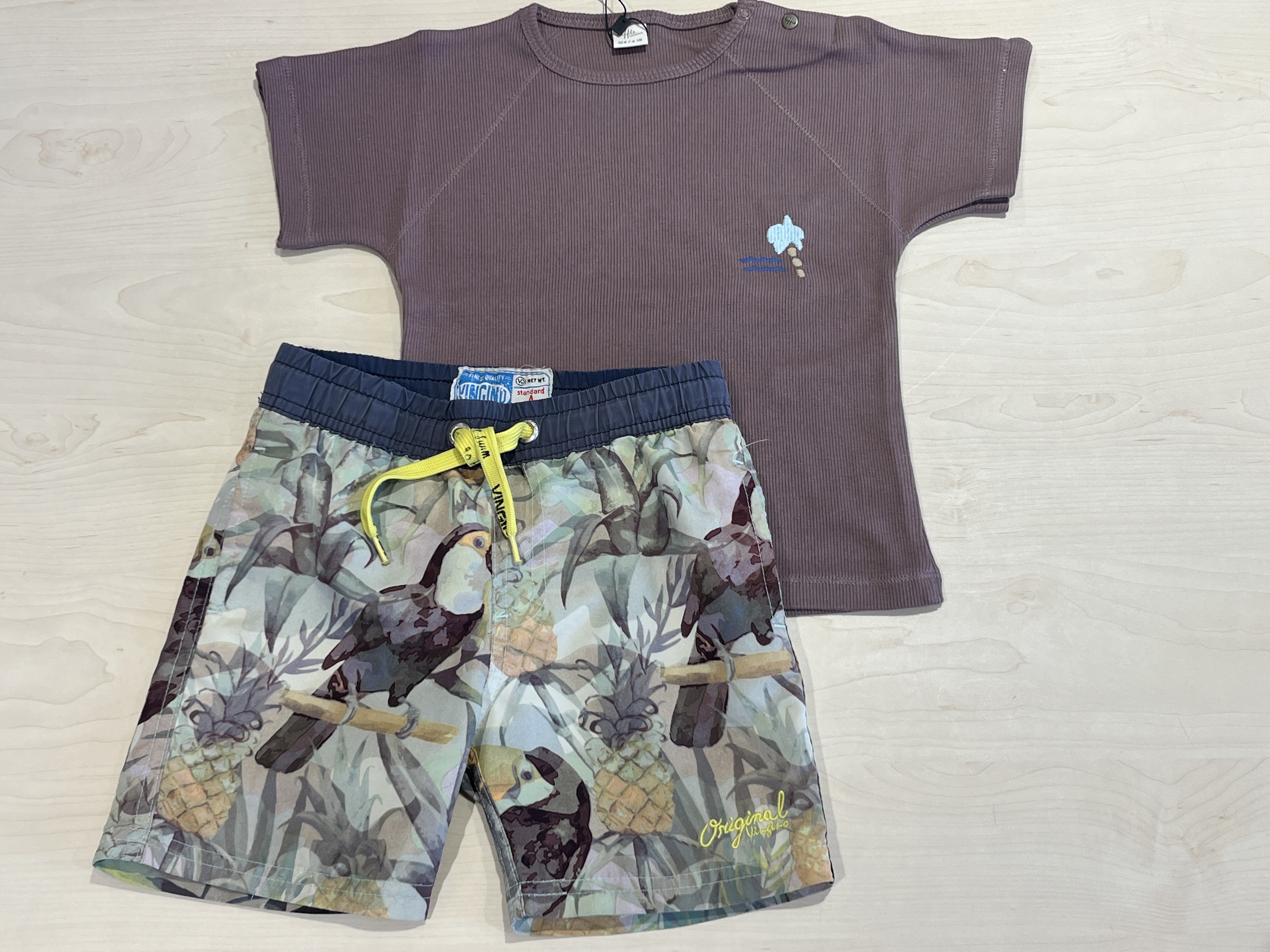 Riffle t-shirt voor jongen van 2 jaar met  maat 92