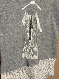 Twinset t-shirt voor meisje van 8 jaar met maat 128