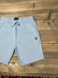Lyle & Scott korte joggingbroek voor jongen van 9 jaar met maat 134