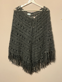 Long Live The Queen vest / poncho voor meisje van 12 jaar met maat 152