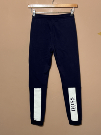 Hugo Boss joggingbroek voor jongen van 14 jaar met maat 164