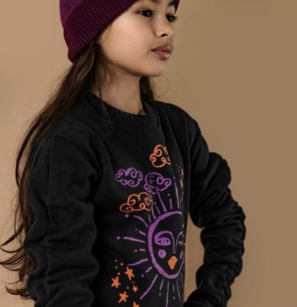 Ammehoela trui voor meisje van 5 / 6 jaar met maat 110 / 116