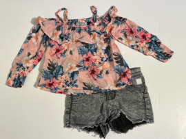 Tumble n Dry korte broek voor meisje van 4 / 5 jaar met maat 104 / 110