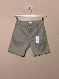 Grunt korte broek voor jongen van 12 jaar met maat 152