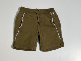 Calvin Klein korte broek voor jongen van 6 jaar met maat 116