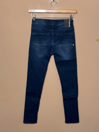 Vingino broek voor jongen van 13 jaar met maat 158