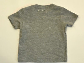 Tumble n dry t-shirt voor jongen van 1 maand met maat 56