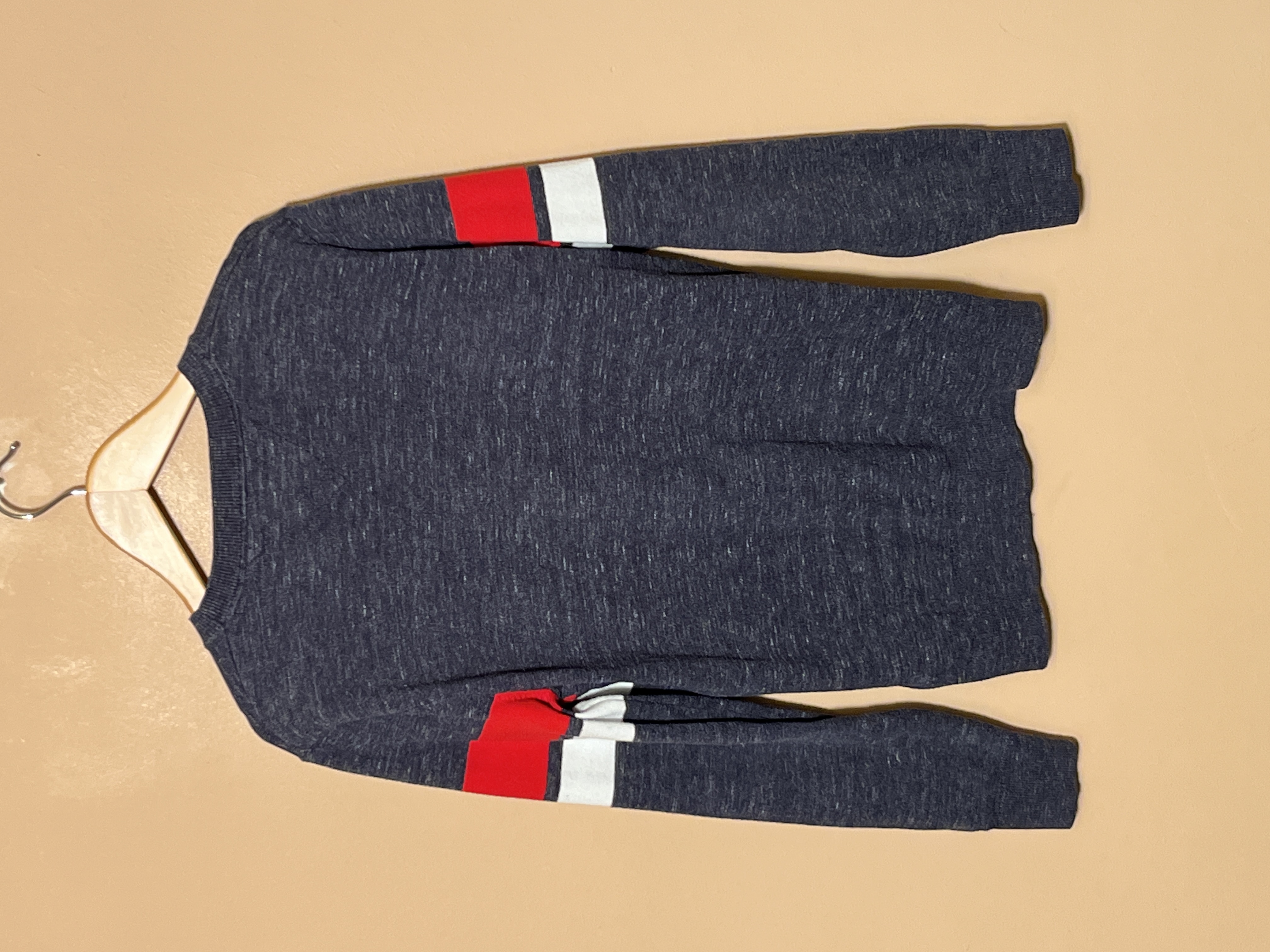 Tommy Hilfiger trui voor jongen van 12 jaar met maat  152