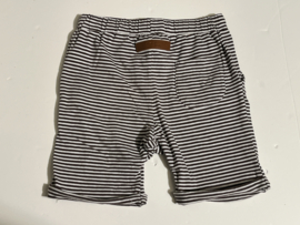 Little Indians korte broek voor jongen van 4 / 5 jaar met maat 104 / 110