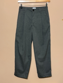 Grunt broek voor meisje van 12 jaar met maat 152