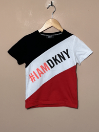 DKNY t-shirt voor jongen van 8 jaar met maat 128