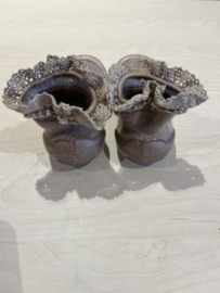 Collégien slofjes  voor  meisje van 2 / 3 jaar met  schoenmaat  24 / 25