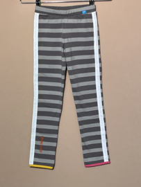 Ninni Vi legging voor meisje van 5 / 6 jaar met maat 110 / 116