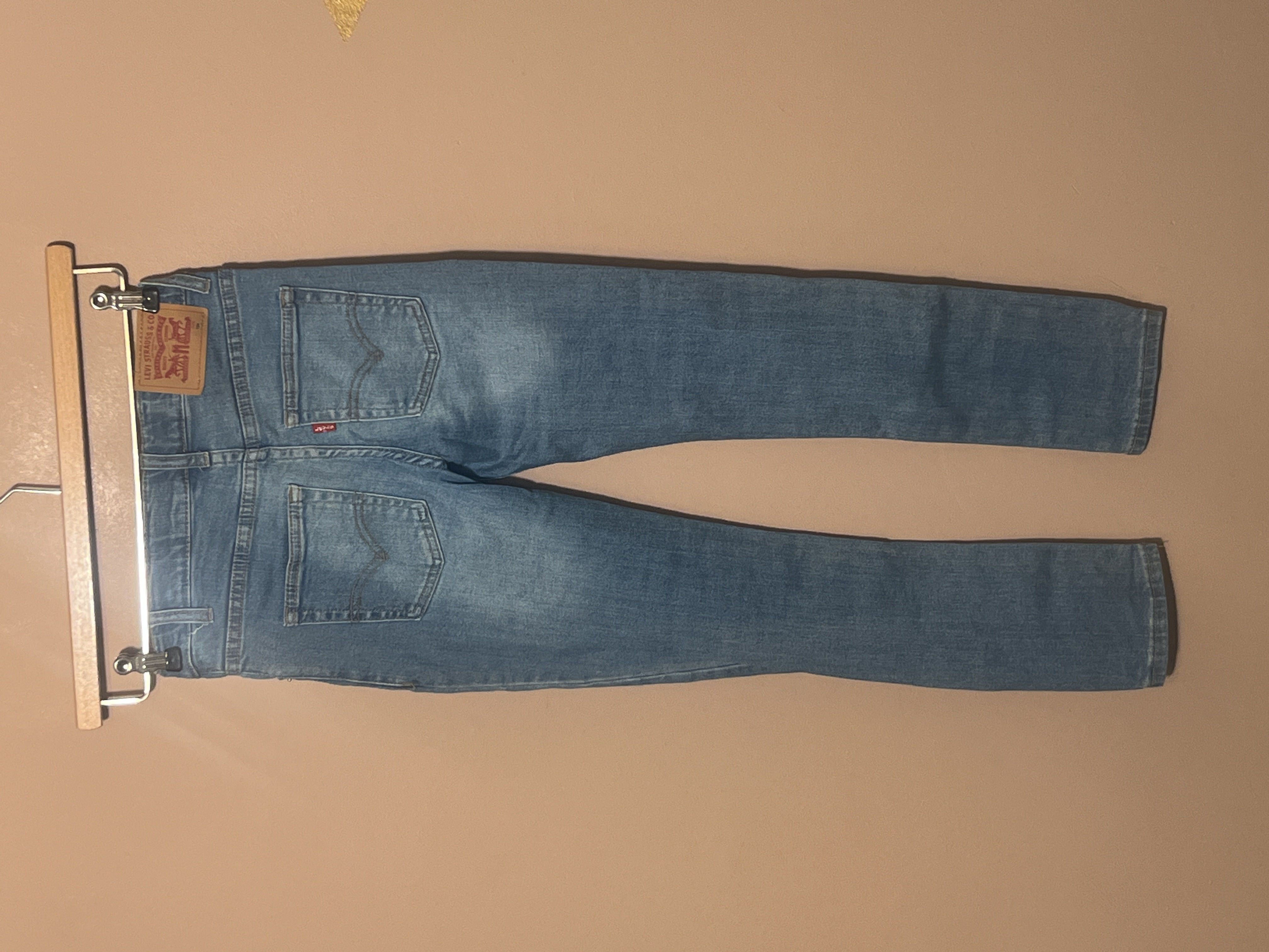 Levi's broek voor jongen van 10 jaar met maat 140