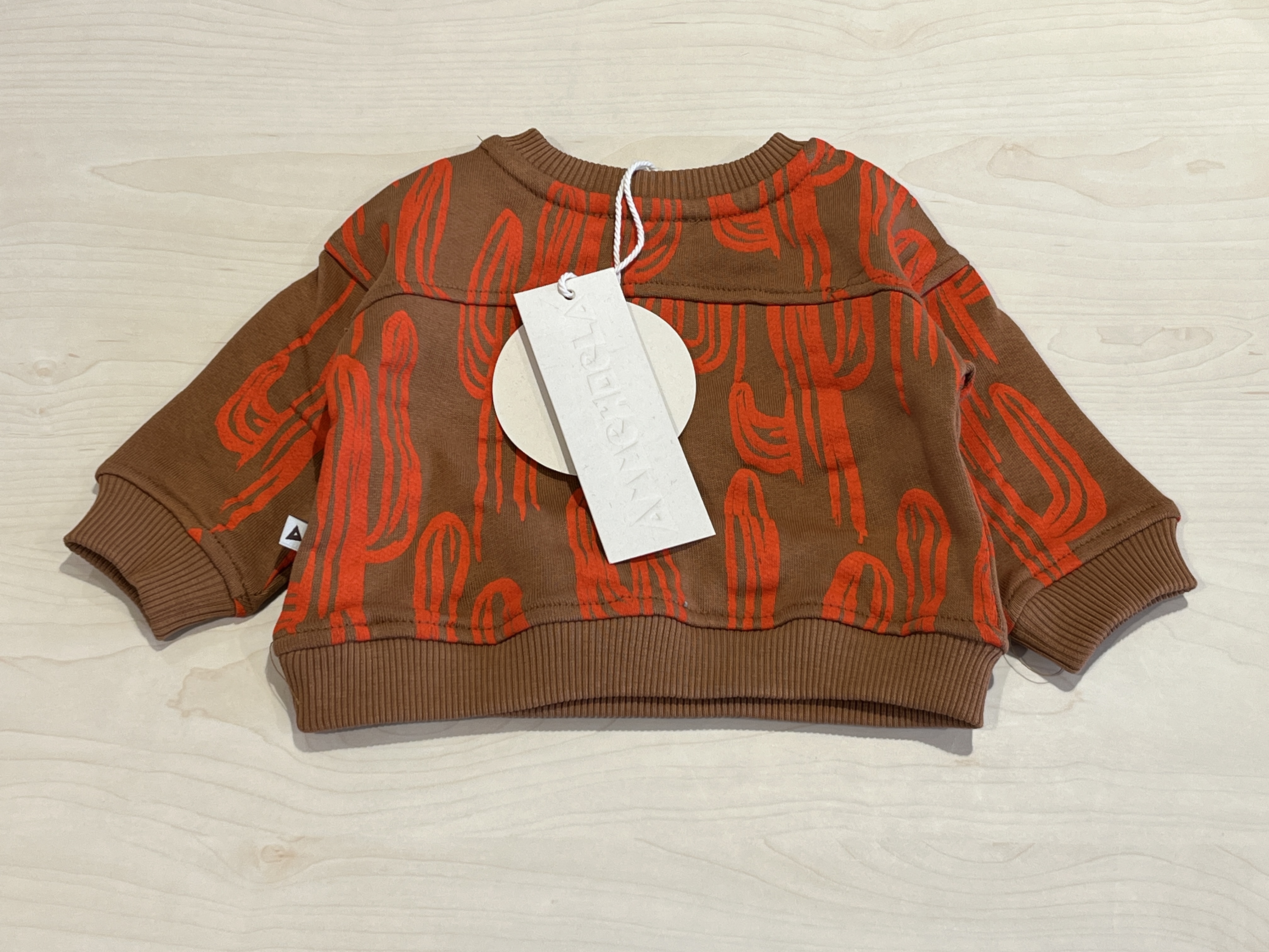 Ammehoela trui voor jongen van 0 / 3 maand met maat 50 / 56 / 62
