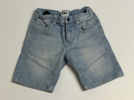Karl Lagerfeld korte broek voor jongen van 6 jaar met maat 116