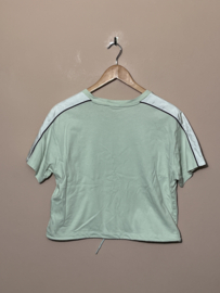 Levi's t-shirt voor meisje van 16 jaar met maat 176