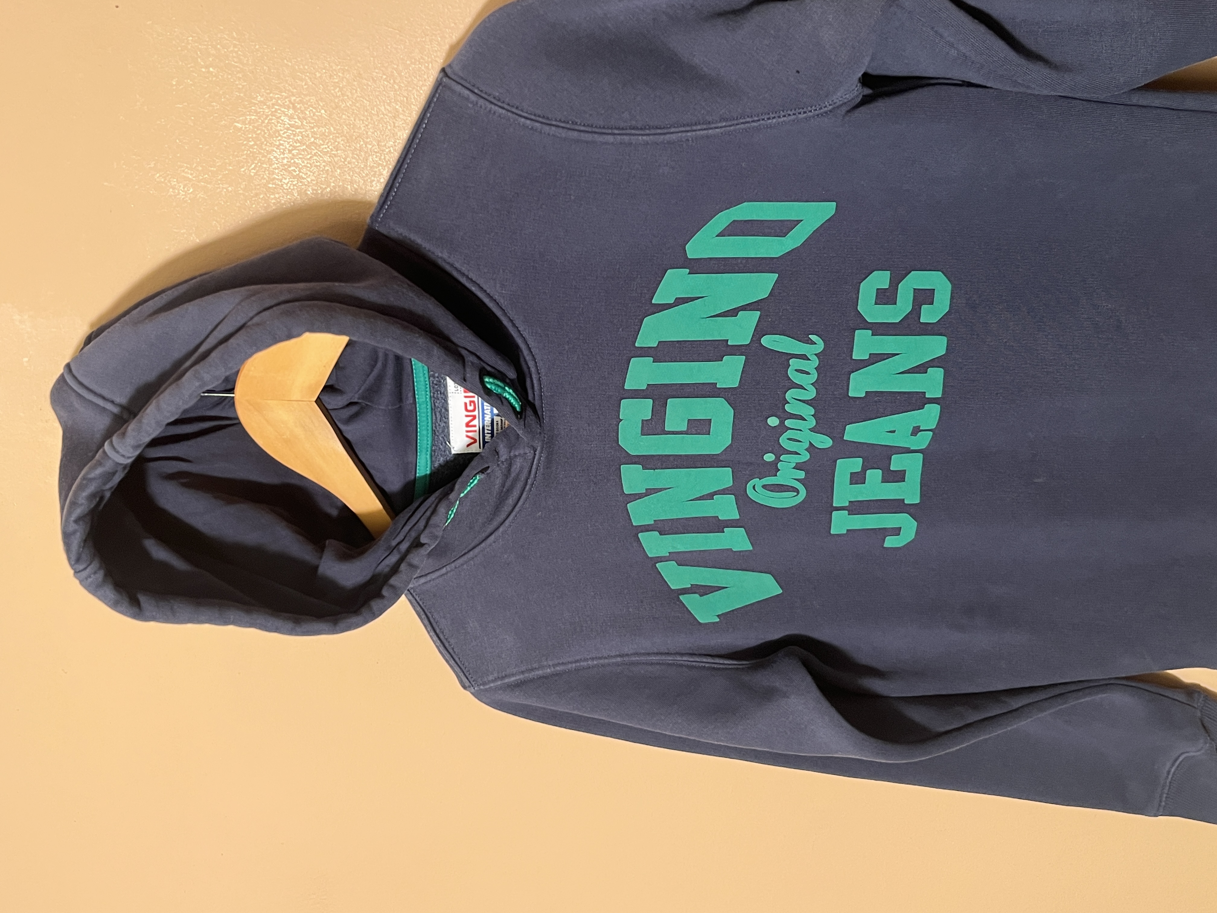 Vingino hoodie voor jongen van 14 jaar met maat 164