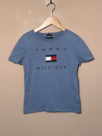 Tommy Hilfiger t-shirt voor jongen van 8 jaar met maat 128