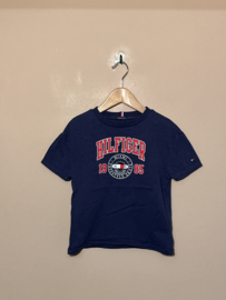 Tommy Hilfiger t-shirt voor jongen van 4 jaar met maat 104