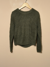 The New trui voor meisje van 11 / 12  jaar met maat 146 / 152