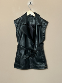 Nik en Nik leatherlook gilet voor meisje van 12 jaar met maat 152